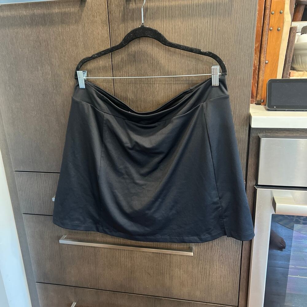 Lady Hagen black skort‎ XL